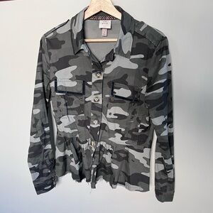 Knox Rose Camo Peplum Jacket Gray Black Studded Utility Style Button